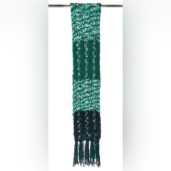 NWOT Simply Vera Vera Wang Knit Scarf & Ombré Gloves - Picture 3 of 12